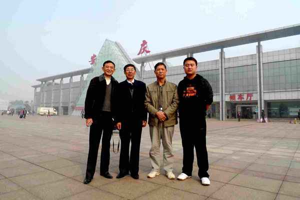 dvubb 图片点击可在新窗口打开查看