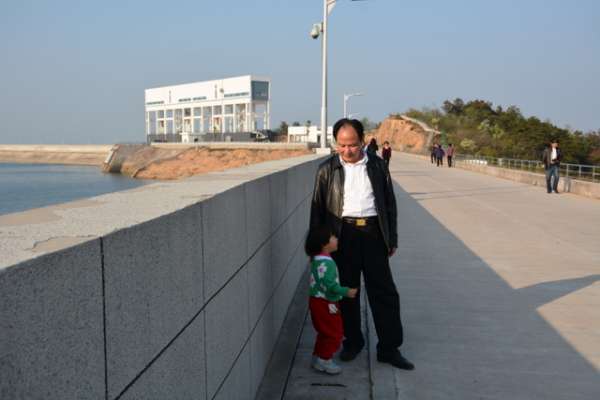 dvubb 按此在新窗口浏览图片