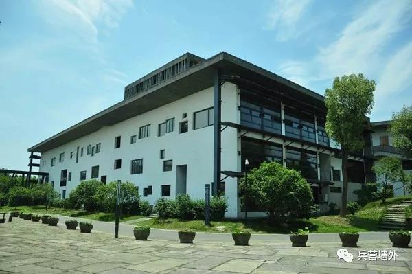 dvubb 按此在新窗口浏览图片