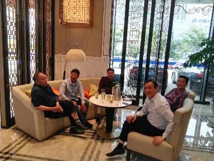 dvubb 按此在新窗口浏览图片