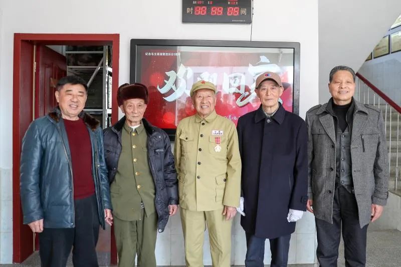 dvubb 按此在新窗口浏览图片