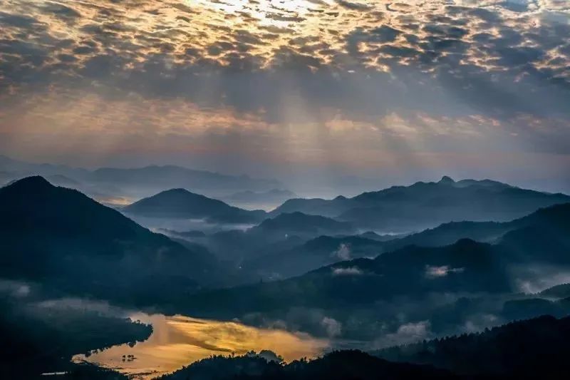 dvubb 按此在新窗口浏览图片